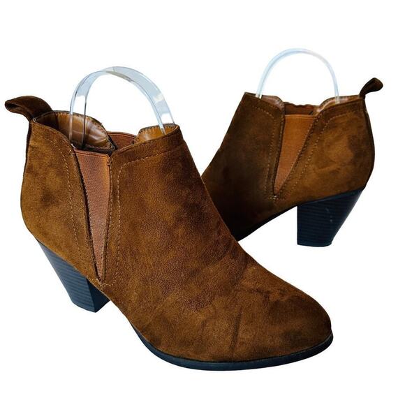 Pierre Dumas Size 6.5 Cognac Ankle Faux Suede Boots Solid Workwear Booties - Picture 1 of 7